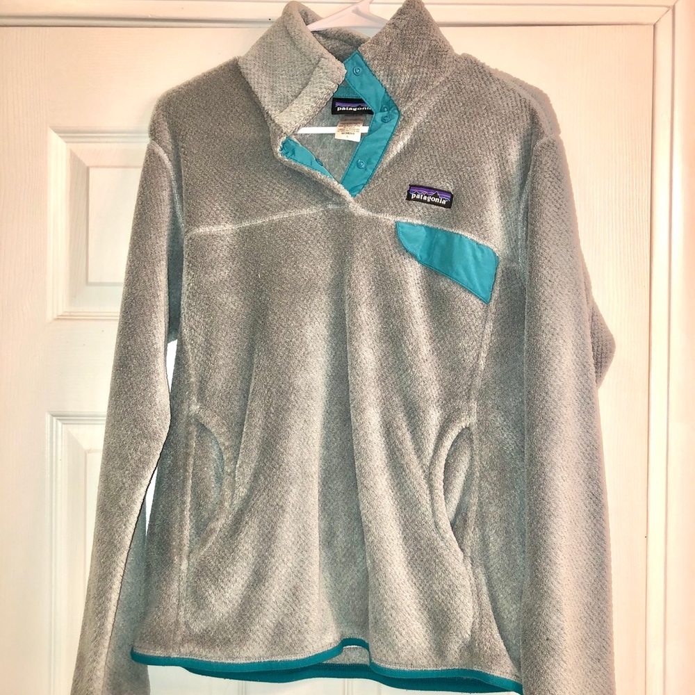 Woman’s Patagonia pullover